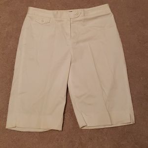 Jones New York White Bermuda Shorts